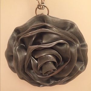 Gray flower wristlet purse